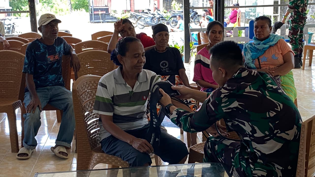 Dari Perbatasan untuk Negeri, Yonarmed 12 Kostrad Layani Kesehatan Masyarakat