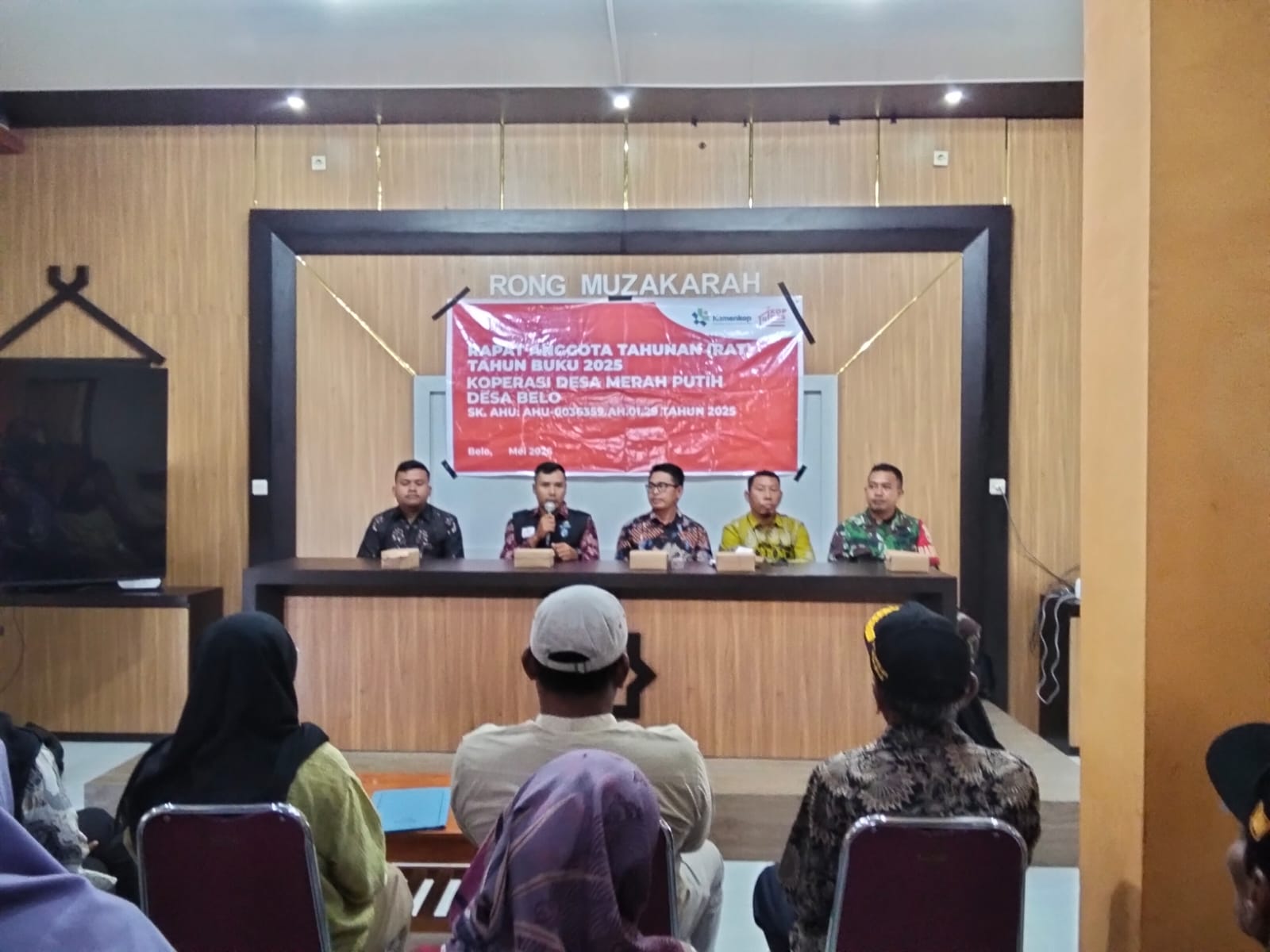 TNI Dukung Penguatan Ekonomi Desa Melalui RAT Koperasi di Belo