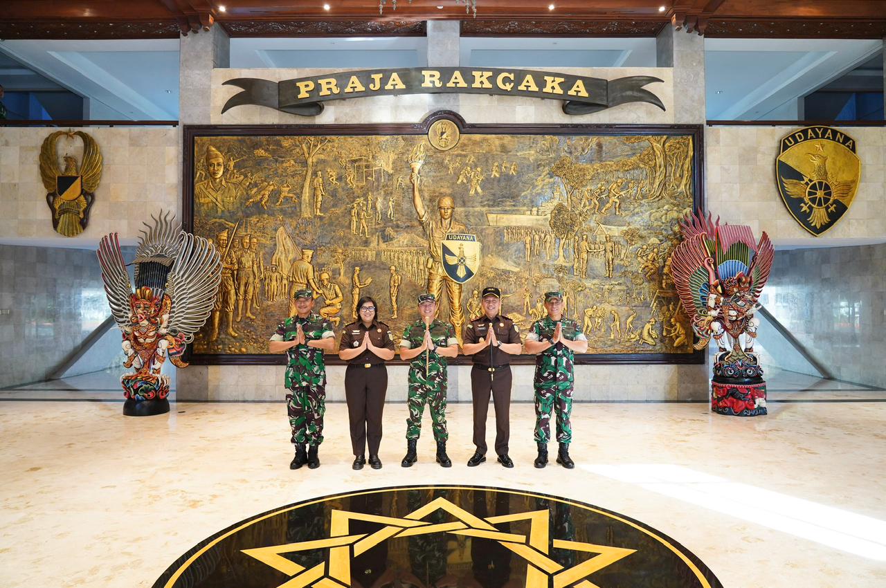 Pangdam IX/Udayana Terima Audiensi Kajati Bali, Perkuat Sinergi Penegakan Hukum di Pulau Dewata