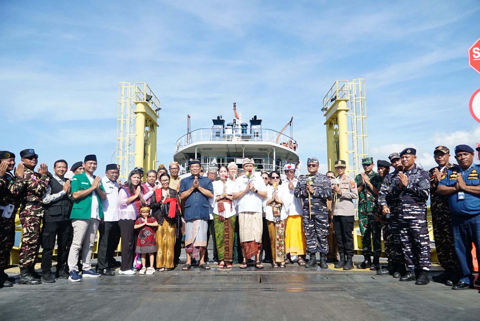 Dandim 1617/Jembrana Kawal Misi Perdamaian Dunia: Lepas 58 Bhikkhu ‘Indonesia Walk For Peace 2026