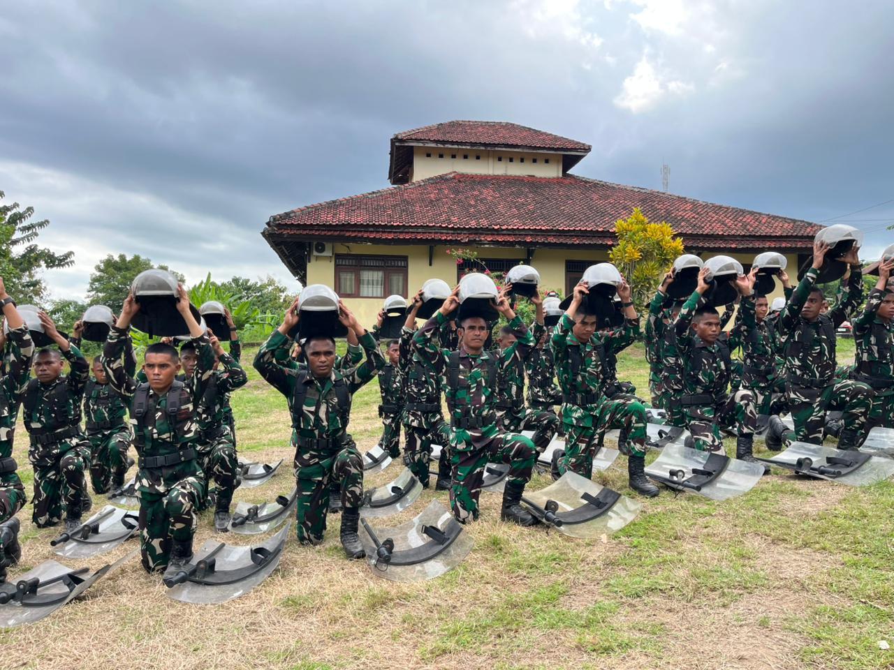 Latihan PHH Prajurit Denma Brigif TP 31/PS sebagai Wujud Sinergitas TNI–POLRI