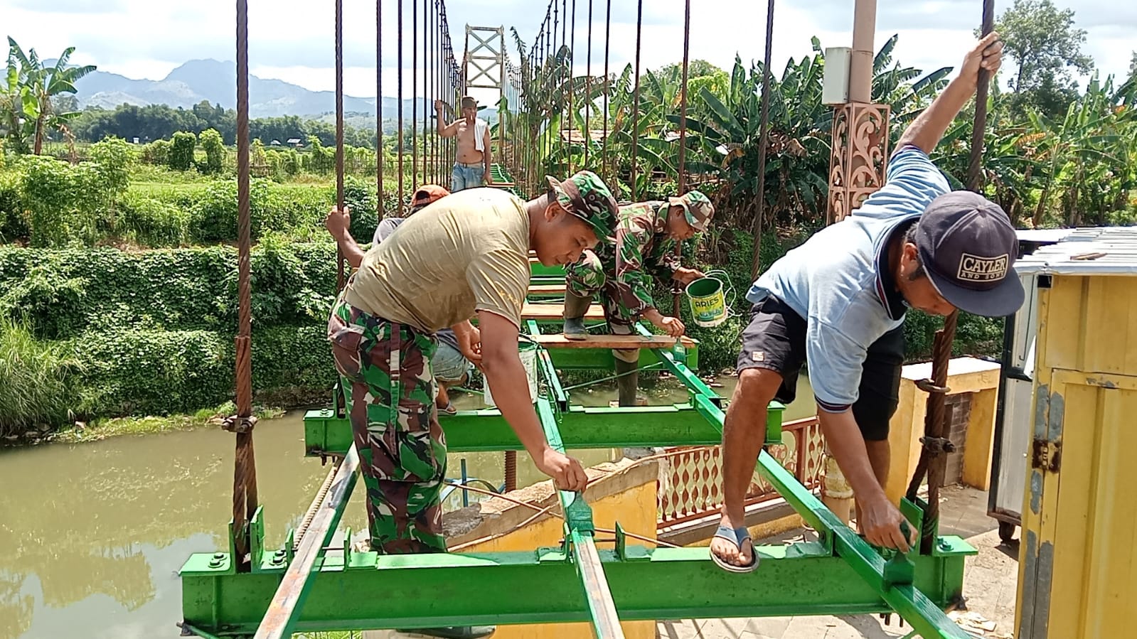 Pembangunan Jembatan Gantung Perintis di Kelurahan Rontu Kota Bima Terus Berlanjut