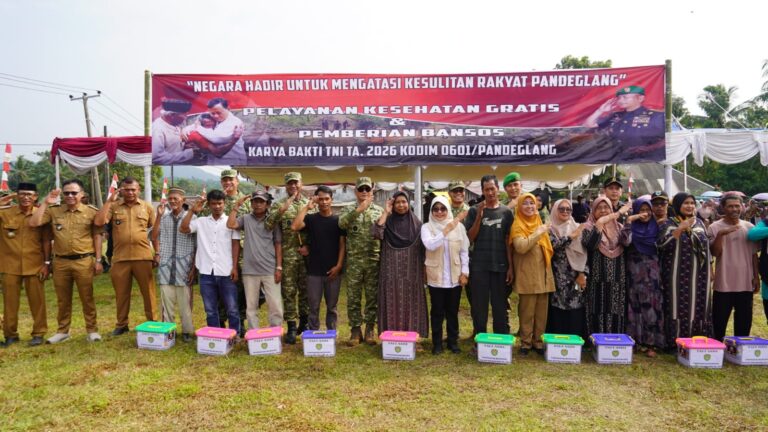 Pangdam III/Siliwangi, Putra Asli Pandeglang, Turun Langsung Tinjau Pembangunan Jalan 18 Kilometer di Cimanggu