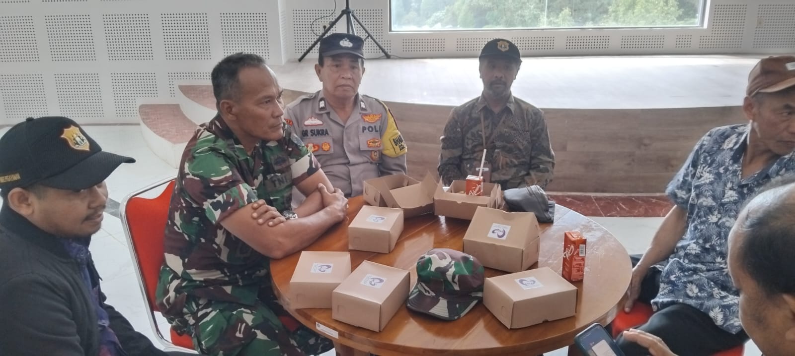Danramil Sukasada Hadiri Konsultasi Publik Ulang Pembangunan Turyapada Tower Bali Smart 6.0