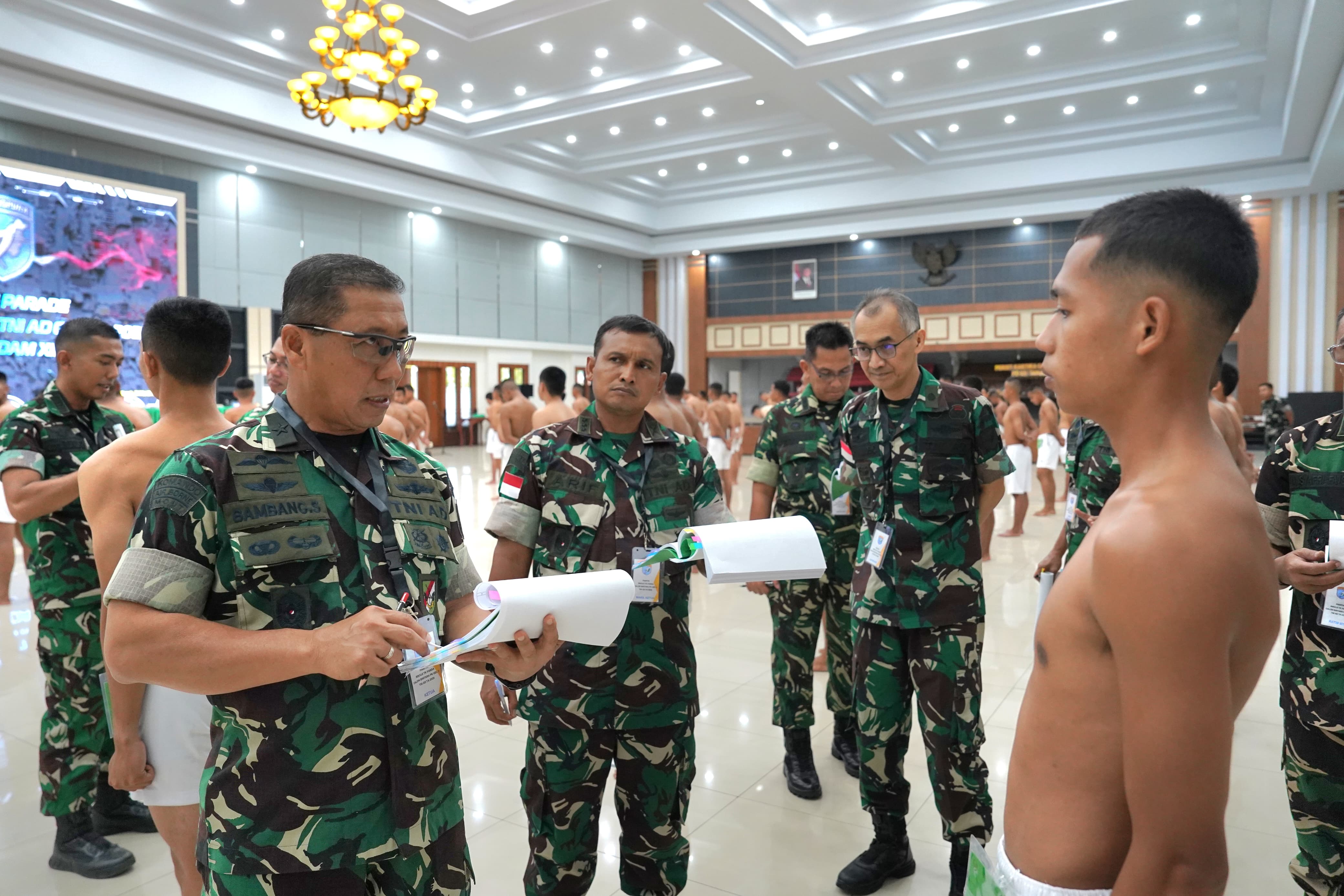 Kasdam XII/Tpr Pimpin Sidang Parade Caba PK TNI AD Gel II TA 2026