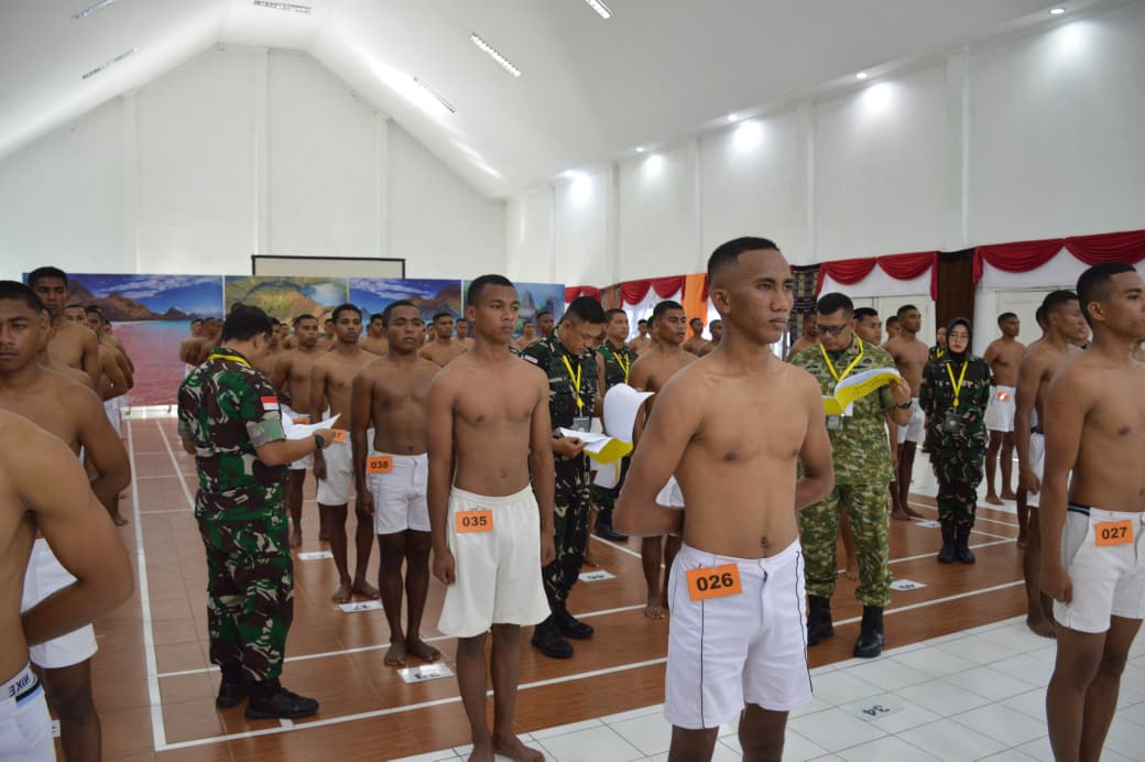 Danrem 161/Wira Sakti Pimpin Sidang Pemilihan Caba PK TNI AD TA 2026 Panda Kupang