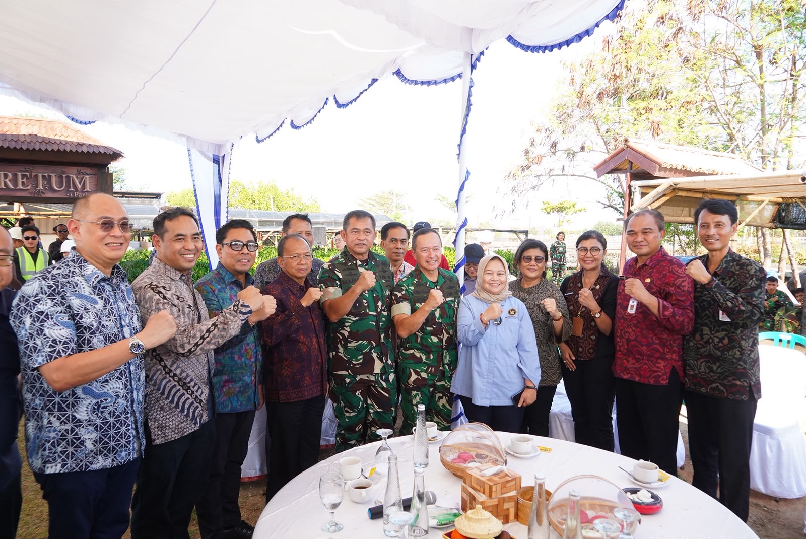 Pangdam IX/Udayana dan Gubernur Bali Dampingi KASAD Tinjau Lokasi PSEL di Denpasar