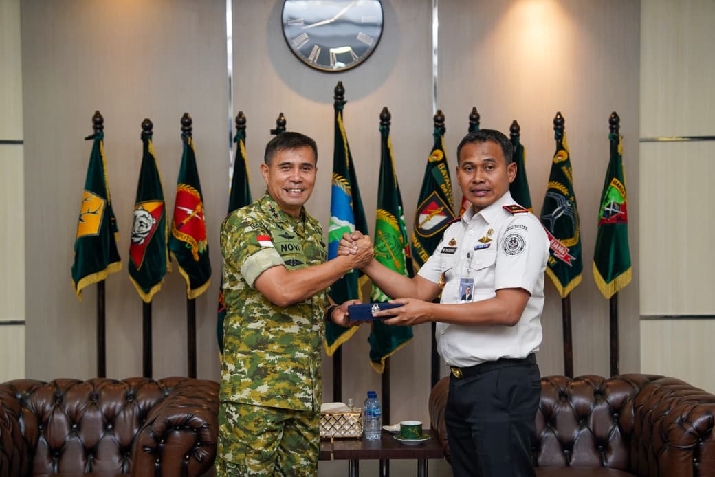 Perkuat Sinergi Pengamanan Perbatasan, Pangdam XII/Tpr Terima Audiensi Kakanwil Ditjen Imigrasi Kalbar