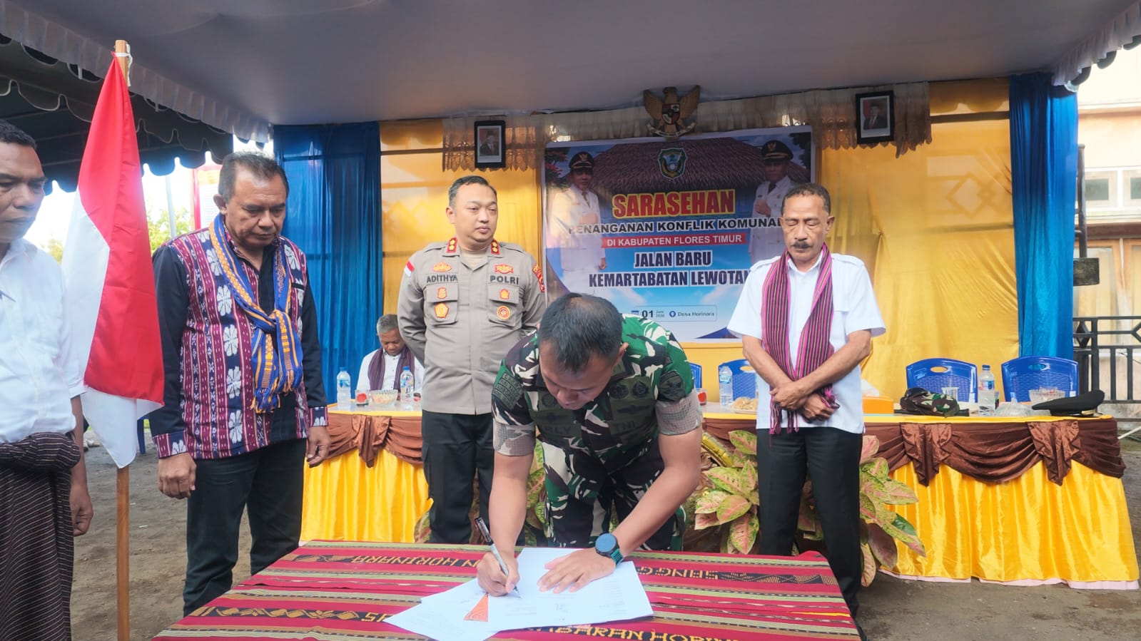 Dandim 1624/Flotim Hadiri Sarasehan Konflik Komunal di Adonara, Dorong Penyelesaian Konflik Berlandaskan Nilai-Nilai Pancasila