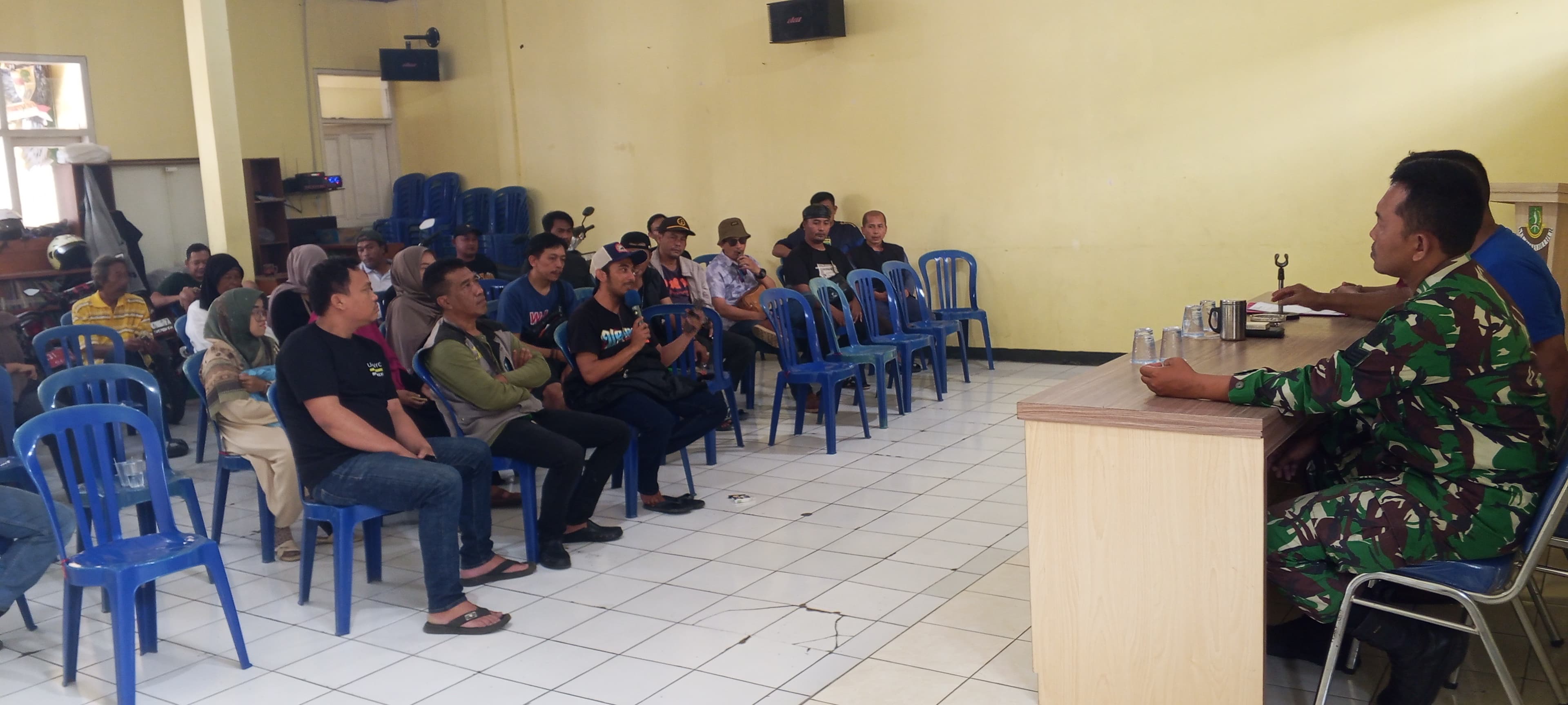 Babinsa Dayeuhluhur,Koramil 0607-07/Warudoyong Sosialisasikan SPPT PBB Tahun 2026, Ajak Warga Taat Pajak