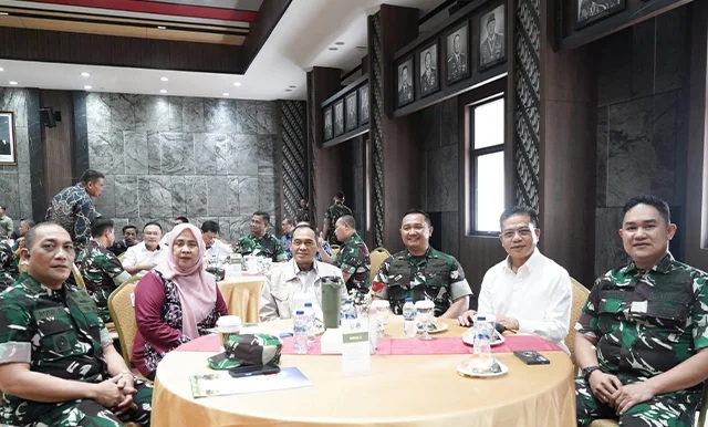 KDS & Dandim 0624 Bandung Ikuti Rakor Penanganan Masalah Sampah dan Mitigasi Bersama KASAD dan Gubernur Jabar