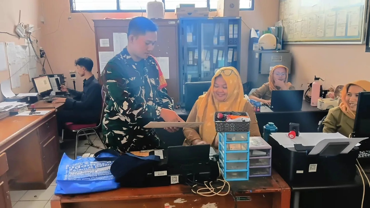 Babinsa Kelurahan Gunung Puyuh Laksanakan Puldata Ter untuk Perbarui Data Teritorial