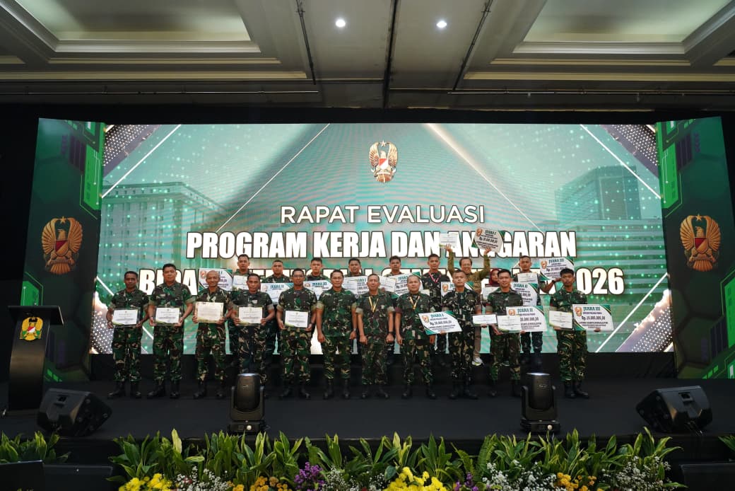 Kreatif di Dunia Digital, Kodam VI/Mulawarman Sabet Sejumlah Juara Nasional LKJ Jembatan Garuda Merah PutihKreatif di Dunia Digital, Kodam VI/Mulawarman Sabet Sejumlah Juara Nasional LKJ Jembatan Garuda Merah Putih