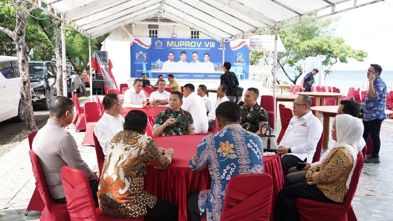Dukung Pertumbuhan Investasi dan Dunia Usaha, Kasdam XIV/Hsn Hadir di Musprov Kadin Sulsel