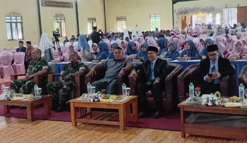 Ponpes Assalam Putri Kukuhkan 132 Santriwati dalam Wisuda Angkatan XXVI, Dihadiri Kasdim 0622/Kabupaten Sukabumi dan Forkopimda