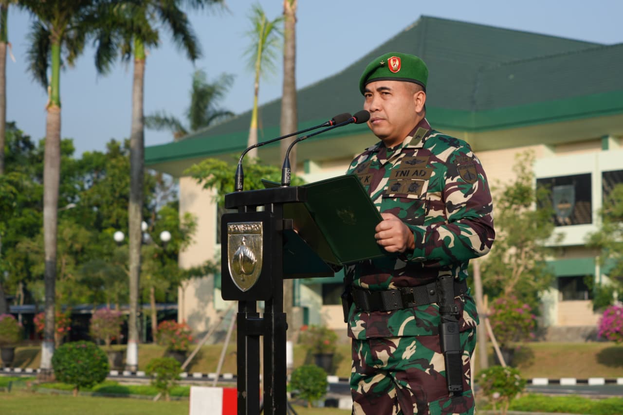 Kasdam IV/Diponegoro Pimpin Upacara Bendera, Tekankan Profesionalisme dan Kewaspadaan Hadapi Ancaman Nonmiliter