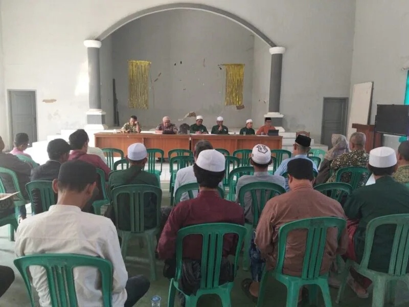 Babinsa Koramil 2202/Palabuhanratu Hadiri Rapat Persiapan Menyambut Tahun Baru Islam Di Desa Cidadap