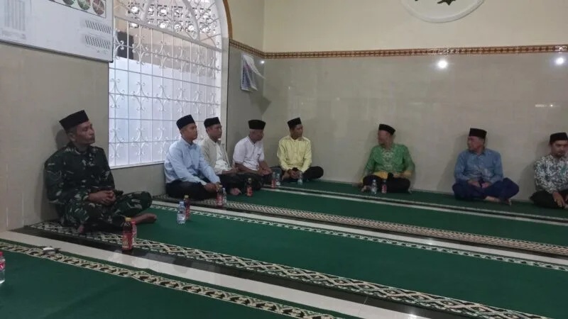Doa Bersama Sambut Tahun Baru Islam 1 Muharram 1448 H di Cisolok, Babinsa Hadir Perkuat Sinergi dengan Masyarakat