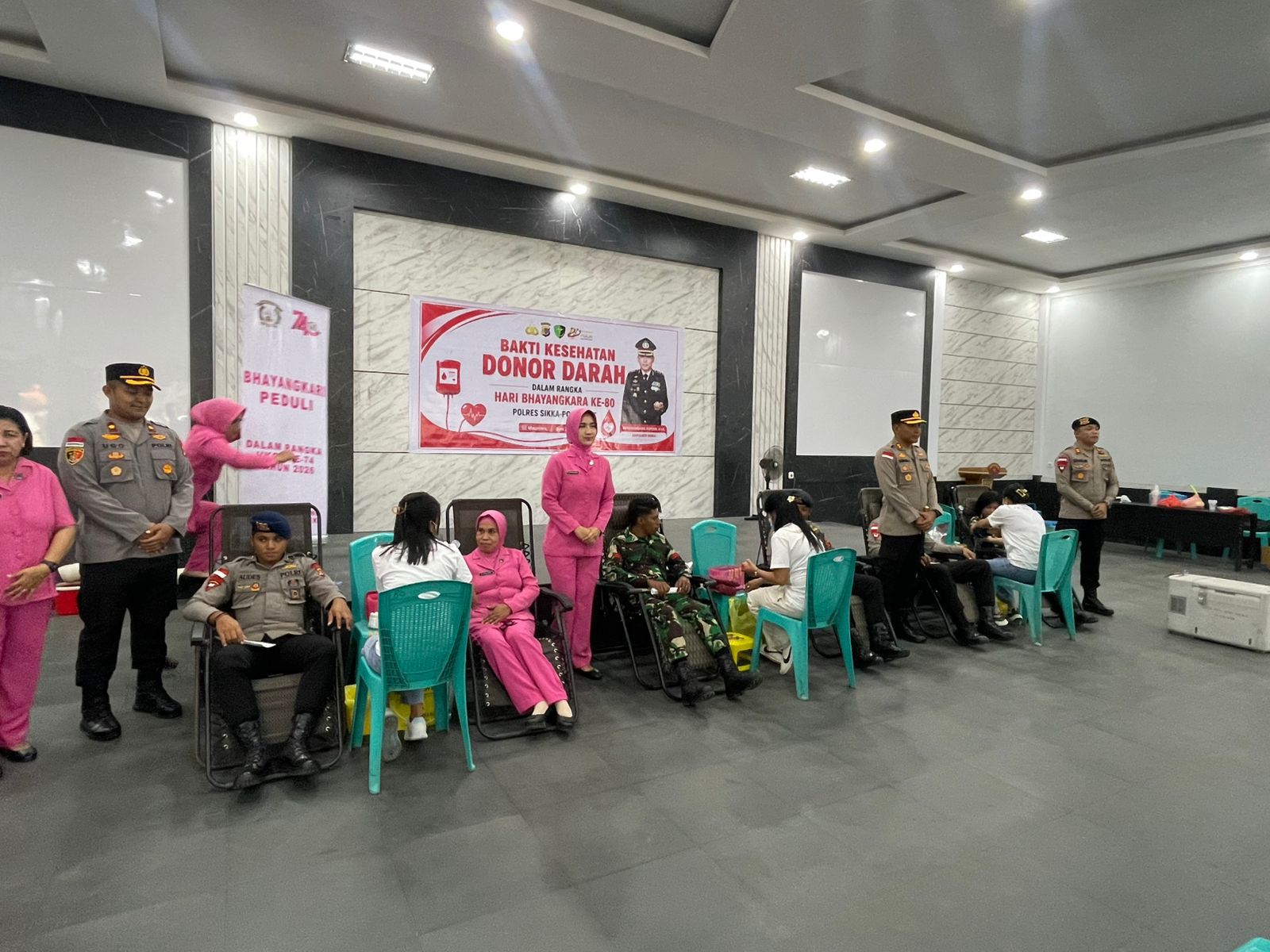 Melalui Donor Darah, Kodim 1603/Sikka dan Polres Sikka Perkokoh Sinergitas Untuk Kemanusiaan