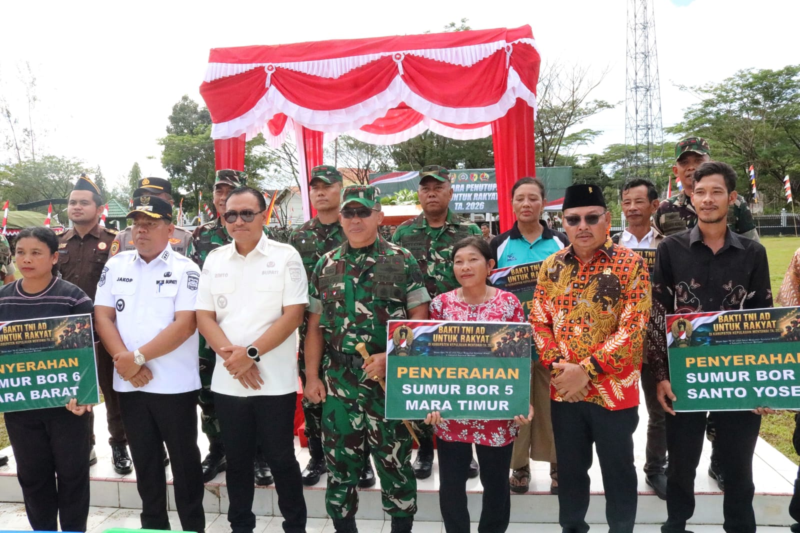 Danpusterad Tutup Karya Bakti TNI AD Skala Besar di Kepulauan Mentawai