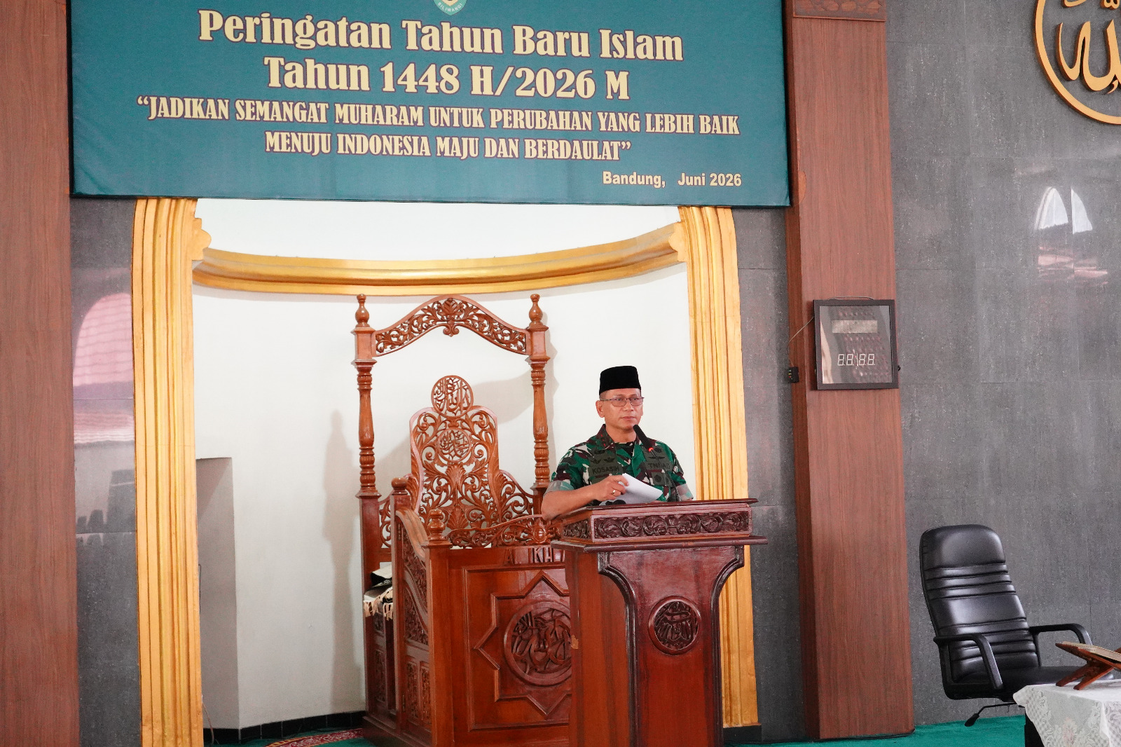 Pangdam III/Siliwangi Hadiri Peringatan Tahun Baru Islam 1448 H/2026 M di Masjid Al Ikhlas Makodam III/Siliwangi