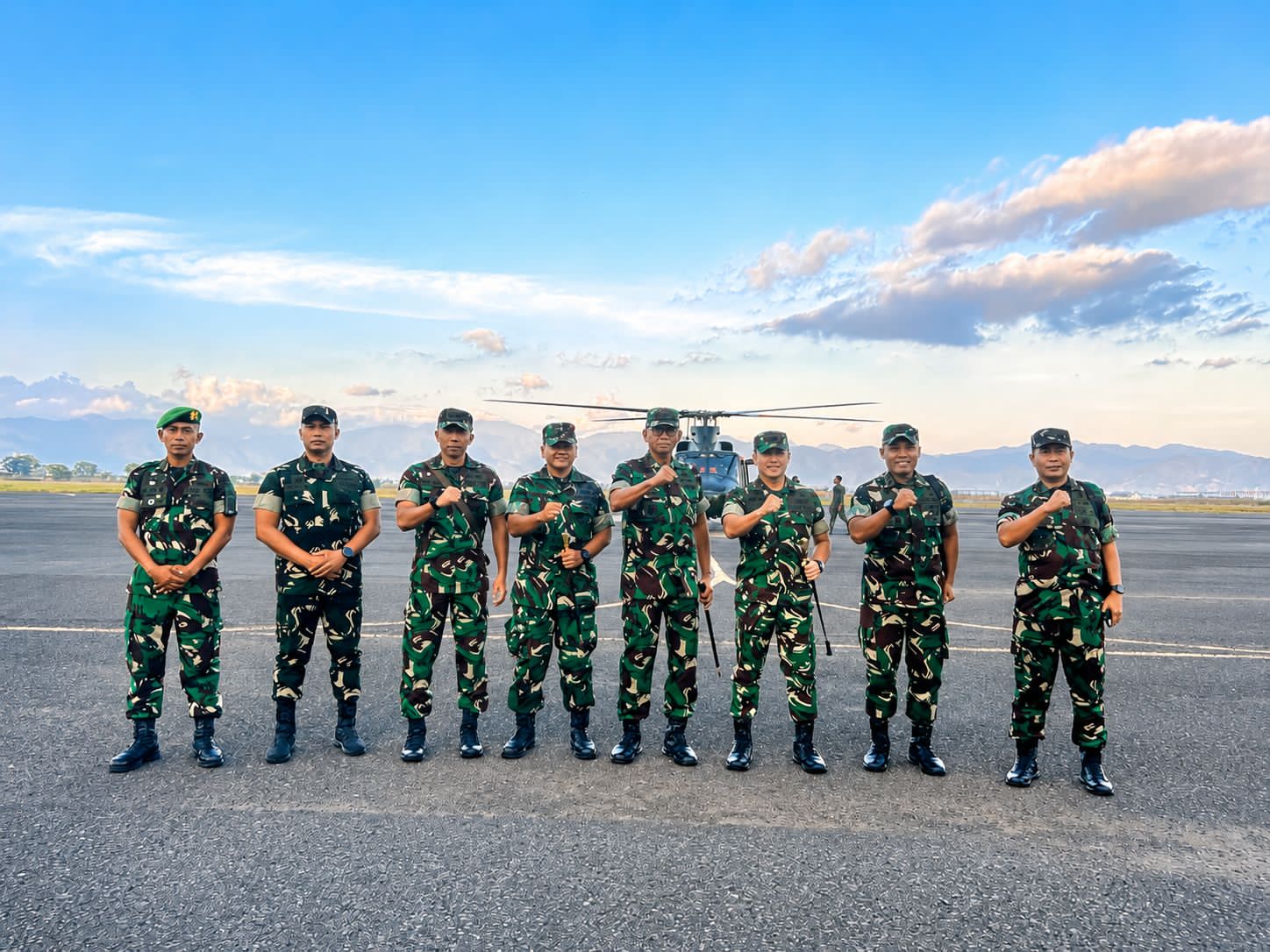 Pangdam IX/Udayana Lanjutkan Kunker ke NTT, Tinggalkan Bima dengan Helikopter Bell 412EPR