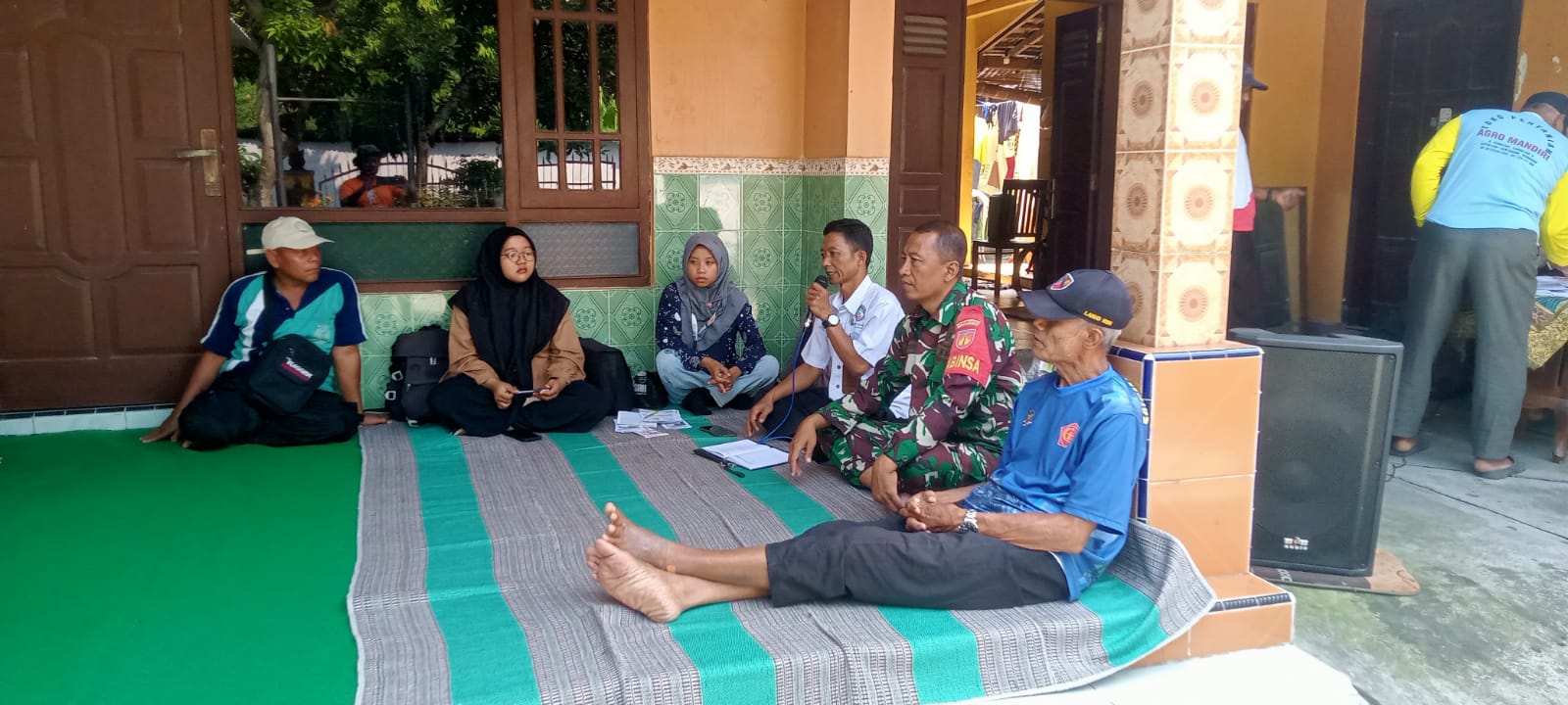 Babinsa Bentangan Hadiri Pertemuan Poktan Mulyo Lestari, Dorong Tanam Serentak Perkuat Ketahanan Pangan