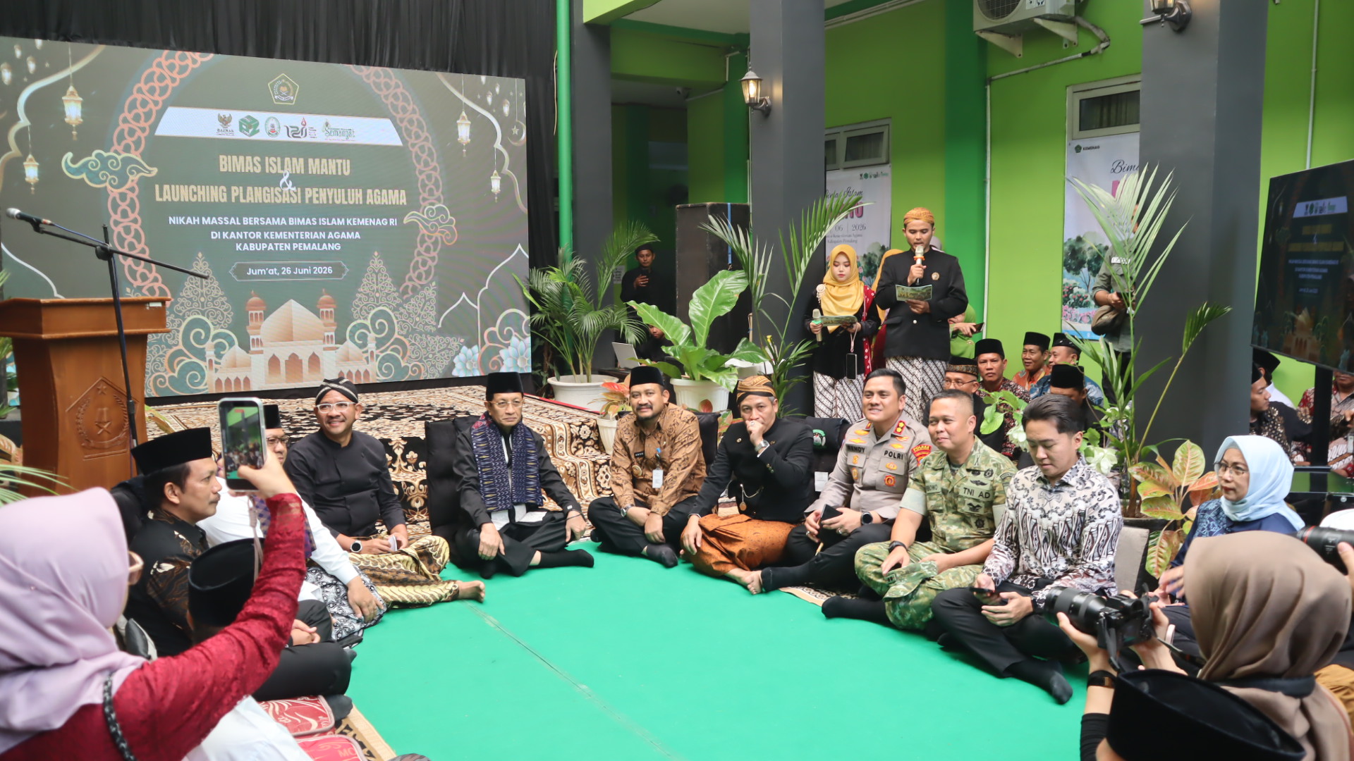 Dandim Pemalang Hadiri Nikah Massal dan Peluncuran Plangisasi Penyuluh Agama Islam Bersama Menteri Agama RI