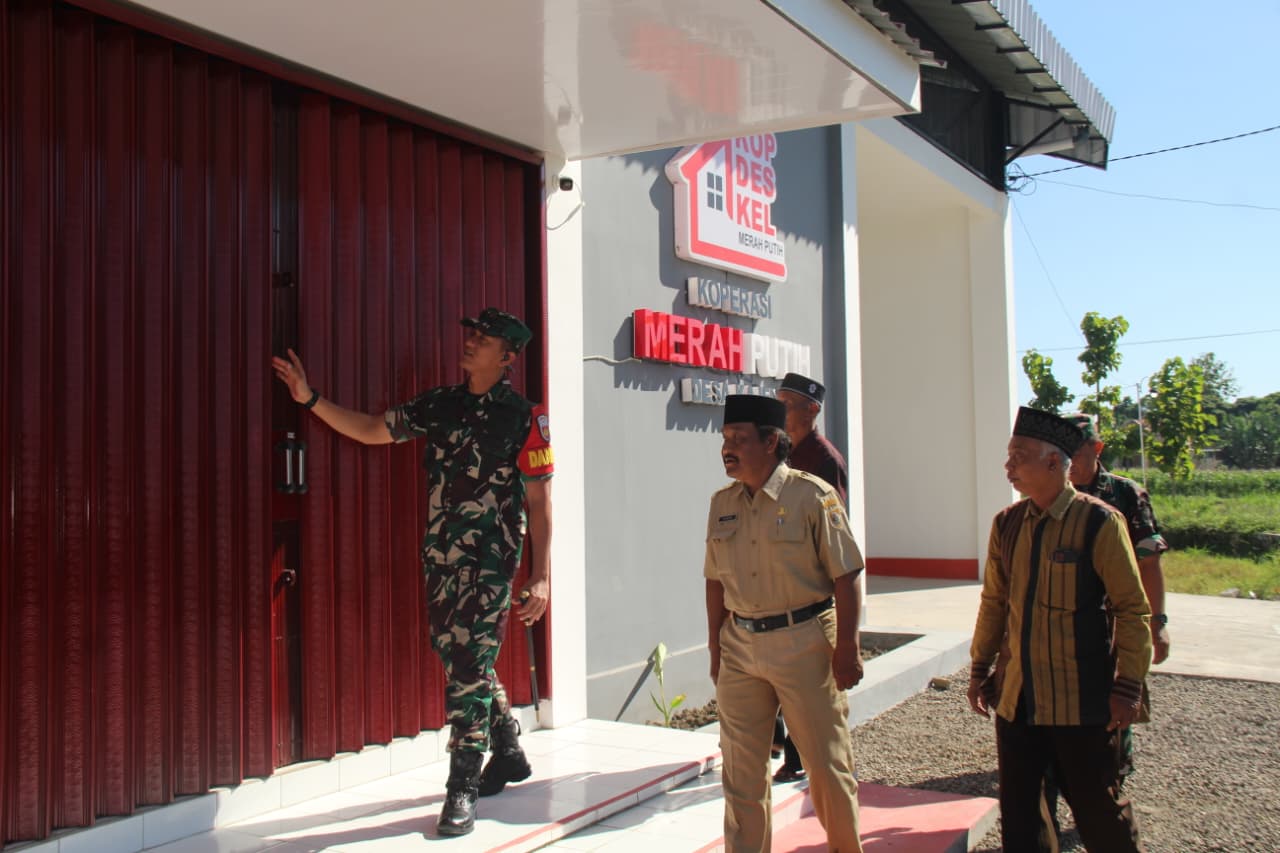 Dandim 0723/Klaten Hadiri Vicon Bersama Wakil Panglima TNI Sekaligus Tinjau KDKMP Desa Kajen