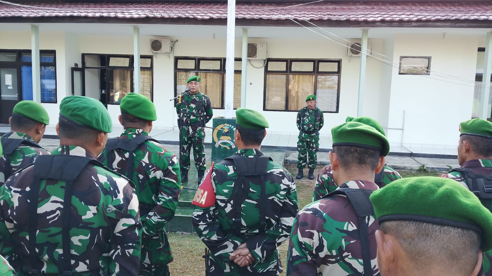 Dandim 1614/Dompu Ajak Prajurit Dukung Program Pemerintah dan Tingkatkan Kemanunggalan TNI-Rakyat