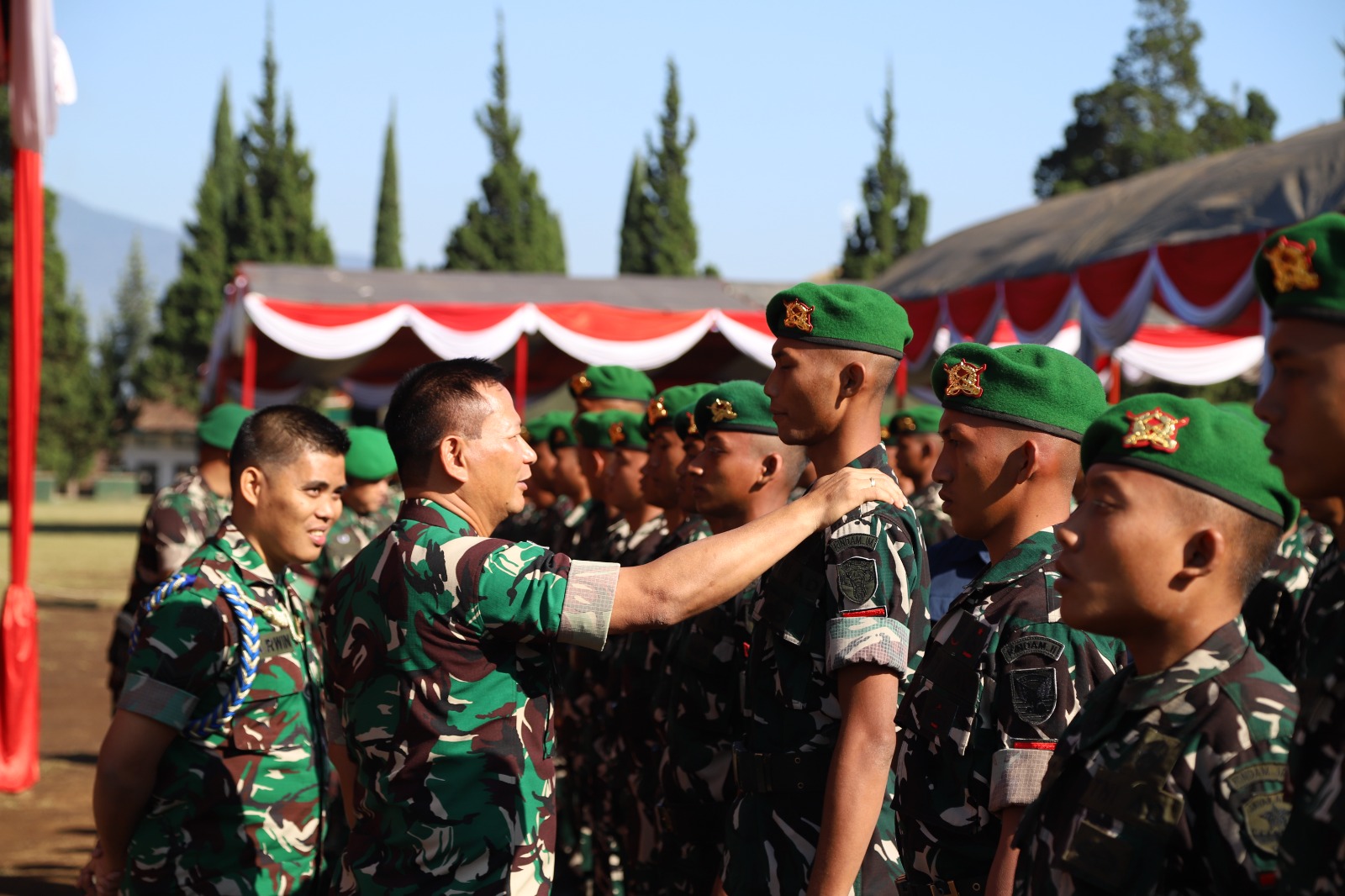 Pangdam III/Siliwangi Berikan Pengarahan kepada 2.211 Personel Satuan TP Tahap IV di Dodik Secata Rindam III/Siliwangi
