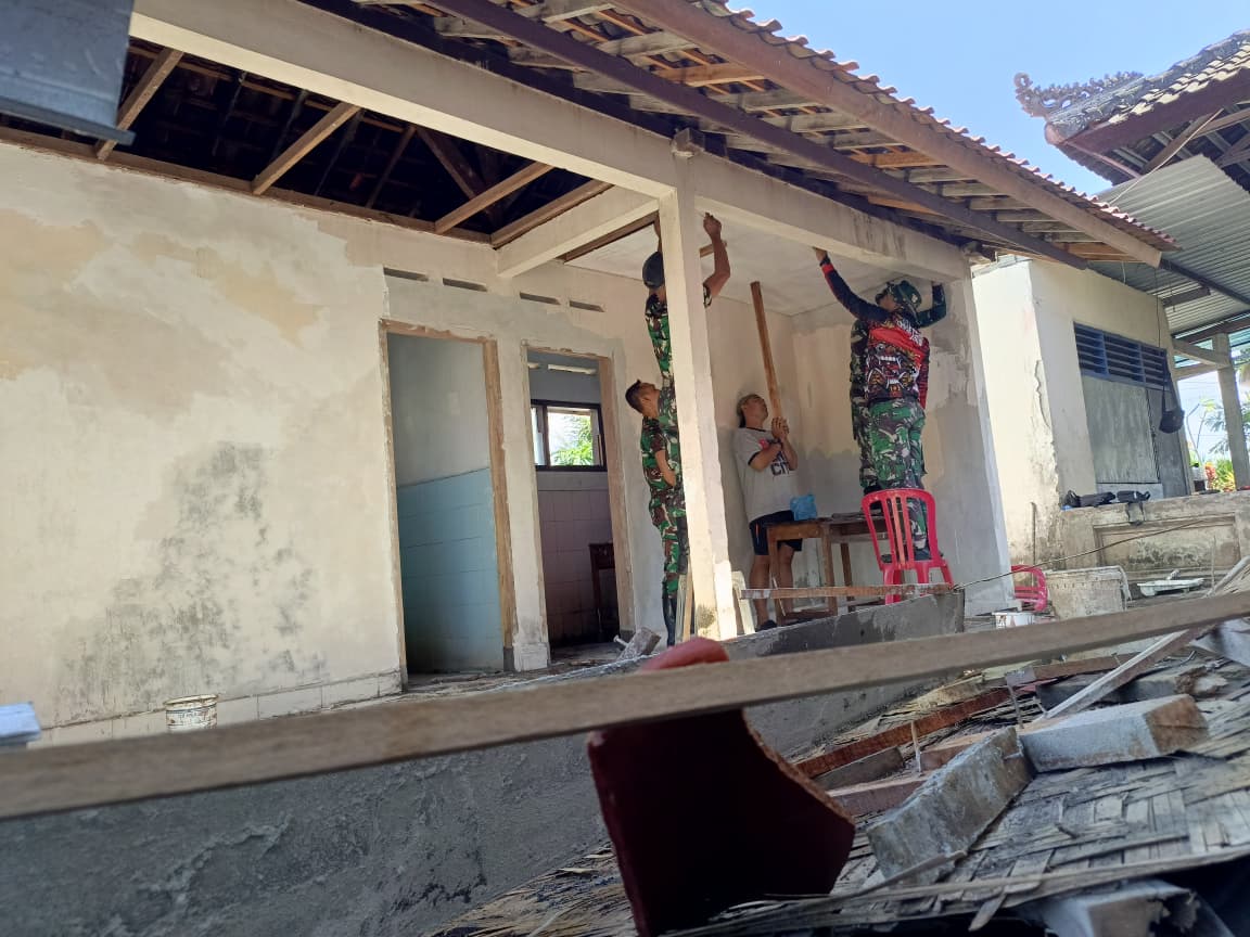 Progres Rehab Sanitasi SDN 4 Delod Peken Capai 85 Persen, Kodim 1619/Tabanan Dukung Lingkungan Belajar Sehat