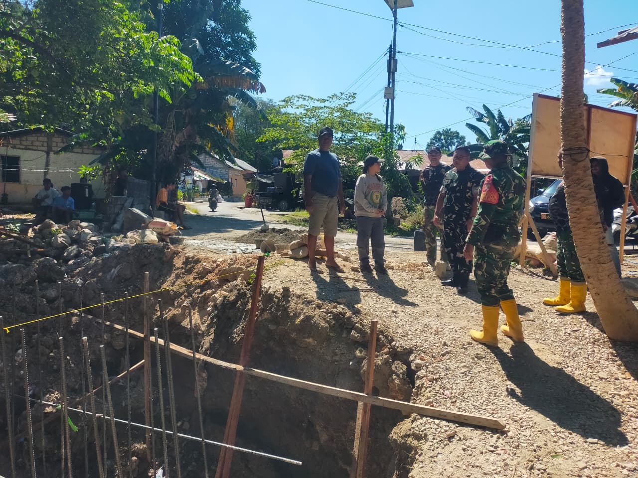 Dandim 1604/Kupang Tinjau Pembangunan Jembatan Biknoi, Pastikan Berkualitas untuk Kesejahteraan Warga