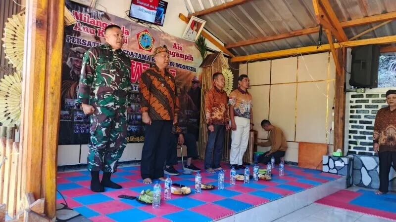 Danramil 2209/Lengkong Hadiri Peringatan HUT Ke-1 PWRI Kecamatan Lengkong