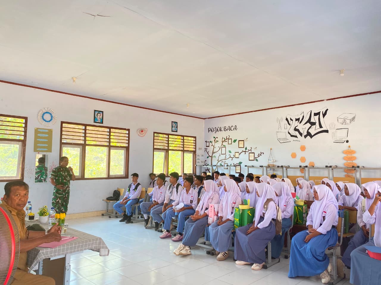Generasi Muda Berkarakter, Koramil 1614-02/Kempo Bekali Pelajar dengan Nilai-Nilai Kebangsaan