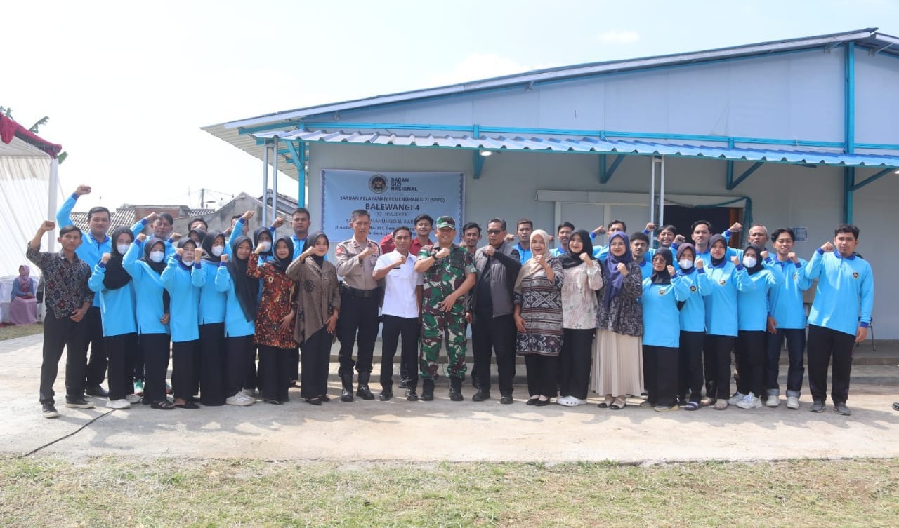 Dandim 0611/Garut Resmikan SPPG Balewangi 4, Perkuat Dukungan TNI terhadap Program Makan Bergizi Gratis