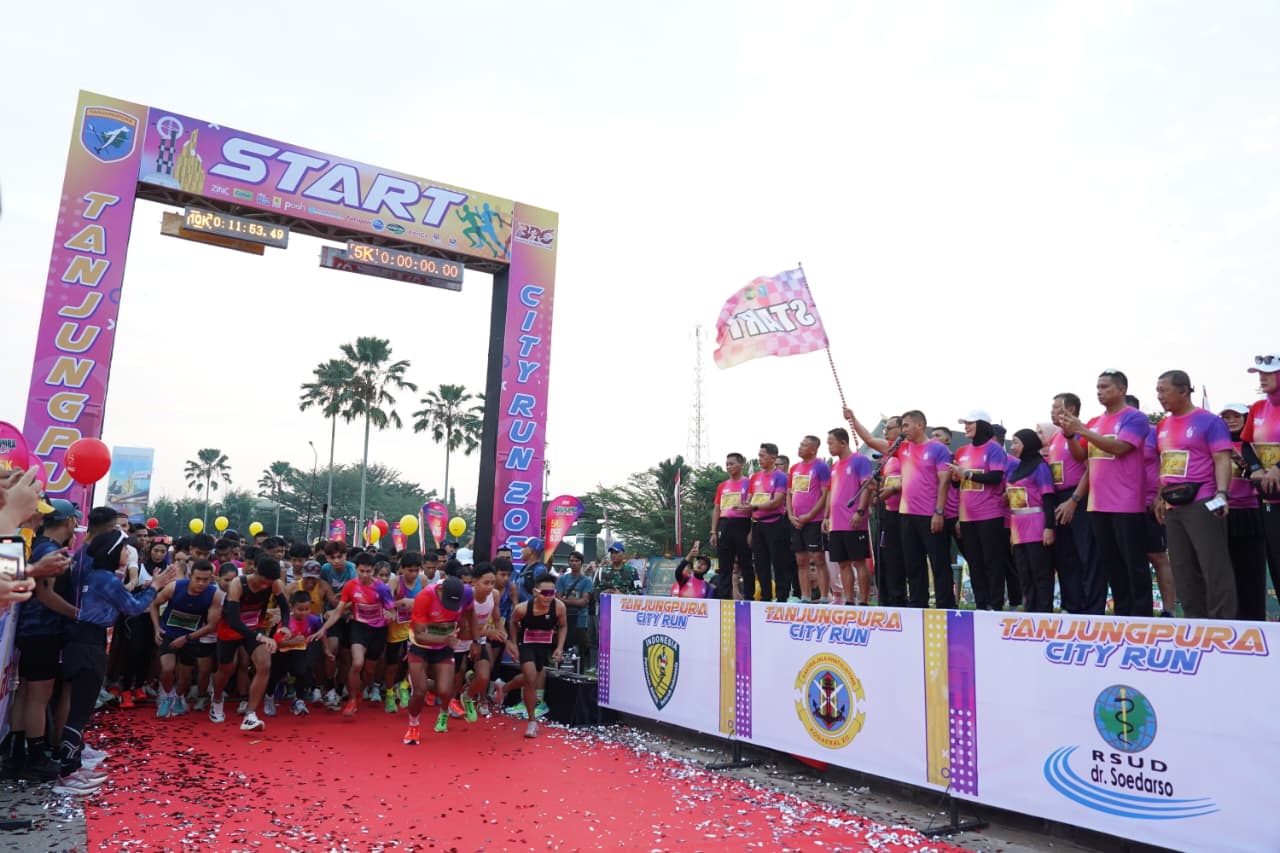 Peringati HUT Ke-68, Pangdam XII/Tpr Lepas Ribuan Peserta "Tanjungpura City Run 2026"