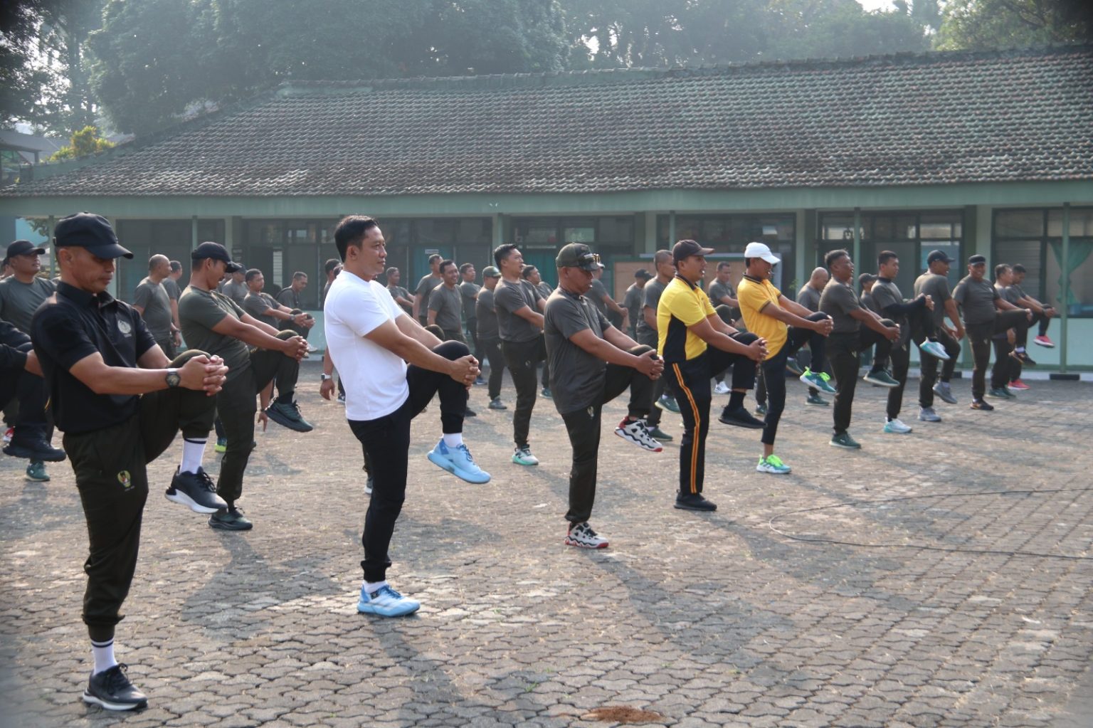Sinergitas TNI–Polri Kota Sukabumi Makin Kuat, Dandim 0607/kS dan Kapolres Sukabumi Kota Pimpin Olahraga Bersama