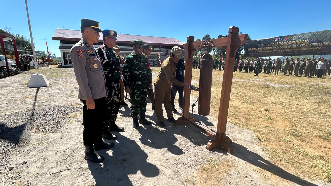 TMMD Ke-129: TNI-Warga Temanggung Bersinergi Bangun Desa Wates