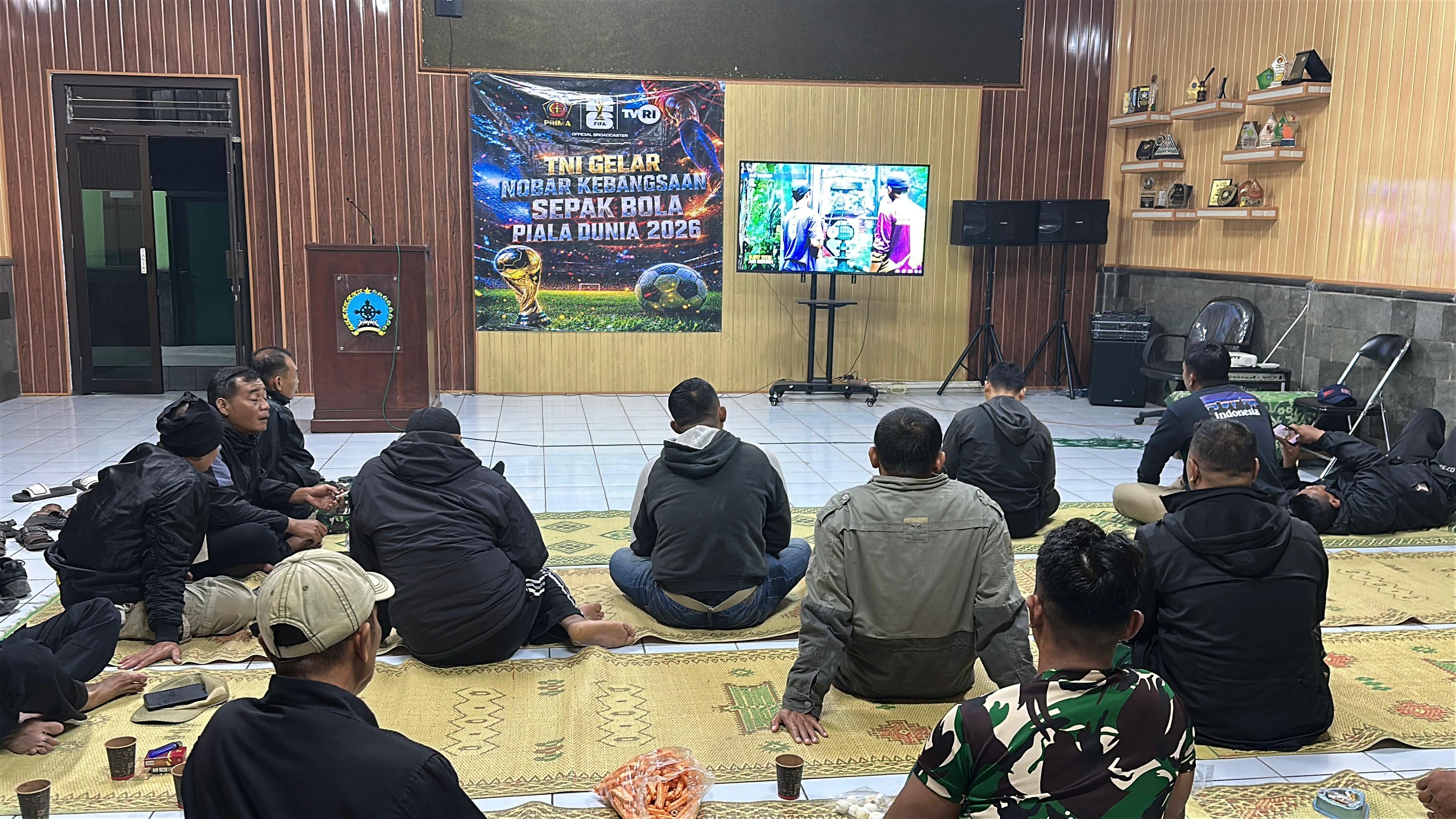 Kodim 0732/Sleman Pererat Membangun Kebersamaan Melalui Nobar Piala Dunia