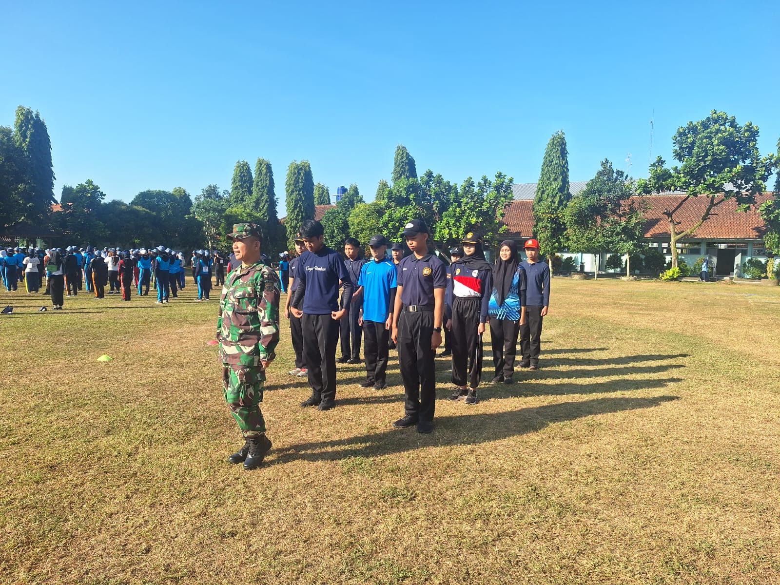 Koramil 13/Seyegan Berikan Pembekalan Siswa Baru