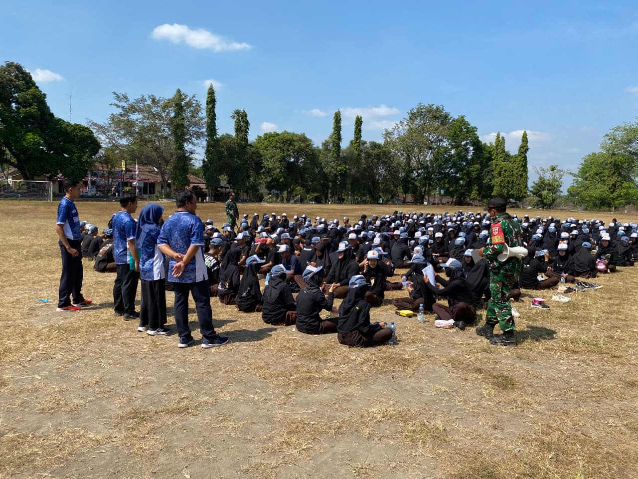 Koramil 04/Tempel Sleman Bentuk Siswa Siswi Berkarakter Tangguh