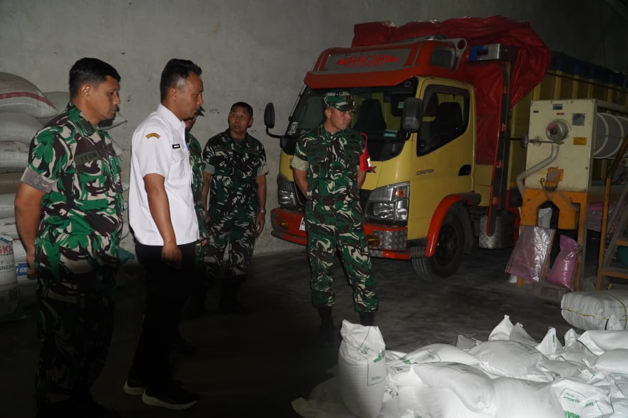 Jaga Stabilitas Harga dan Pangan Nasional, Dandim 0706/Temanggung Cek Langsung Serapan Gabah di UD Mapan Parakan
