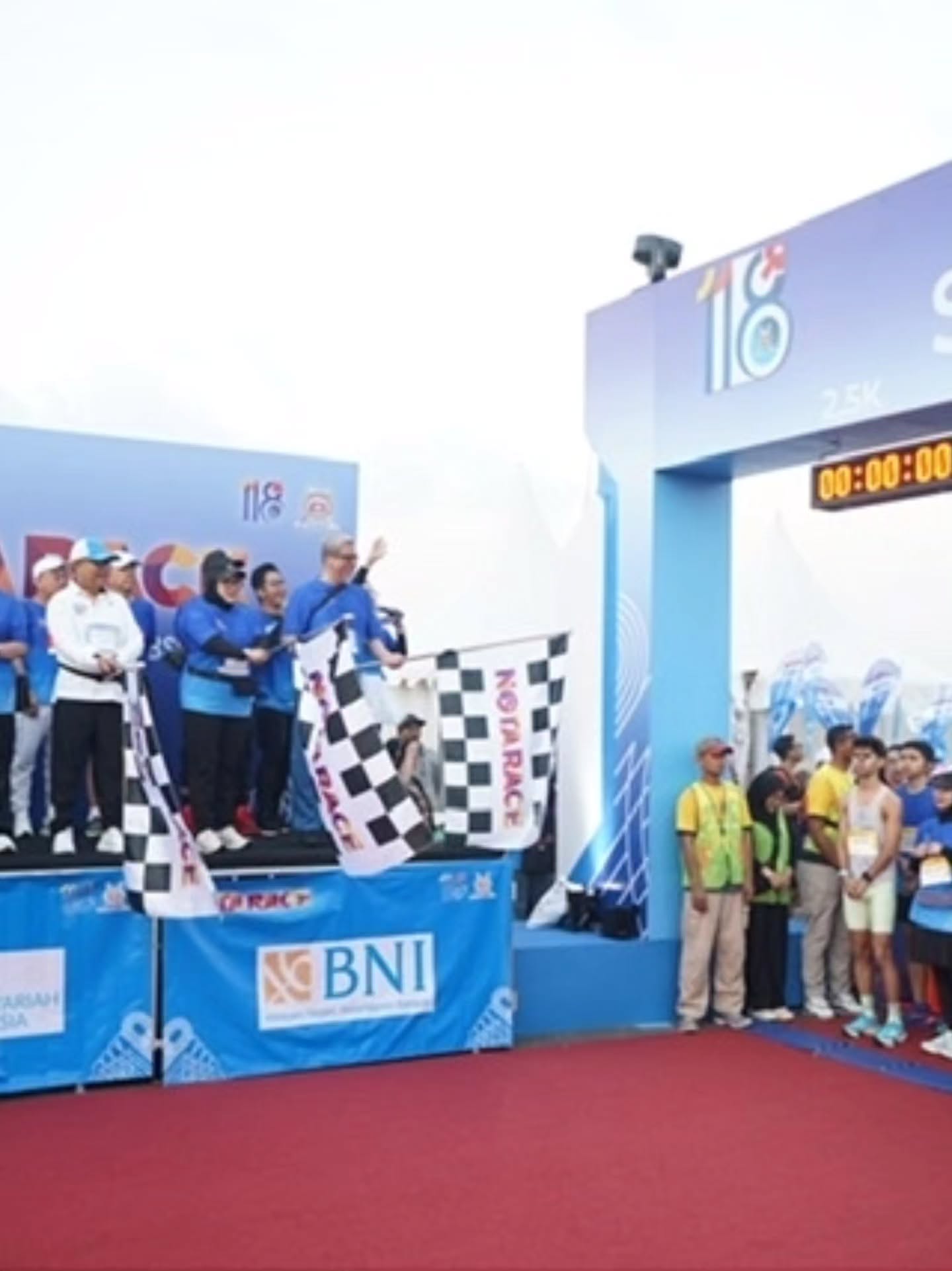 Praka Hendrik Nainggolan Raih Juara 2 NOTARAC Run 2026, Harumkan Nama Yonif 323 Kostrad