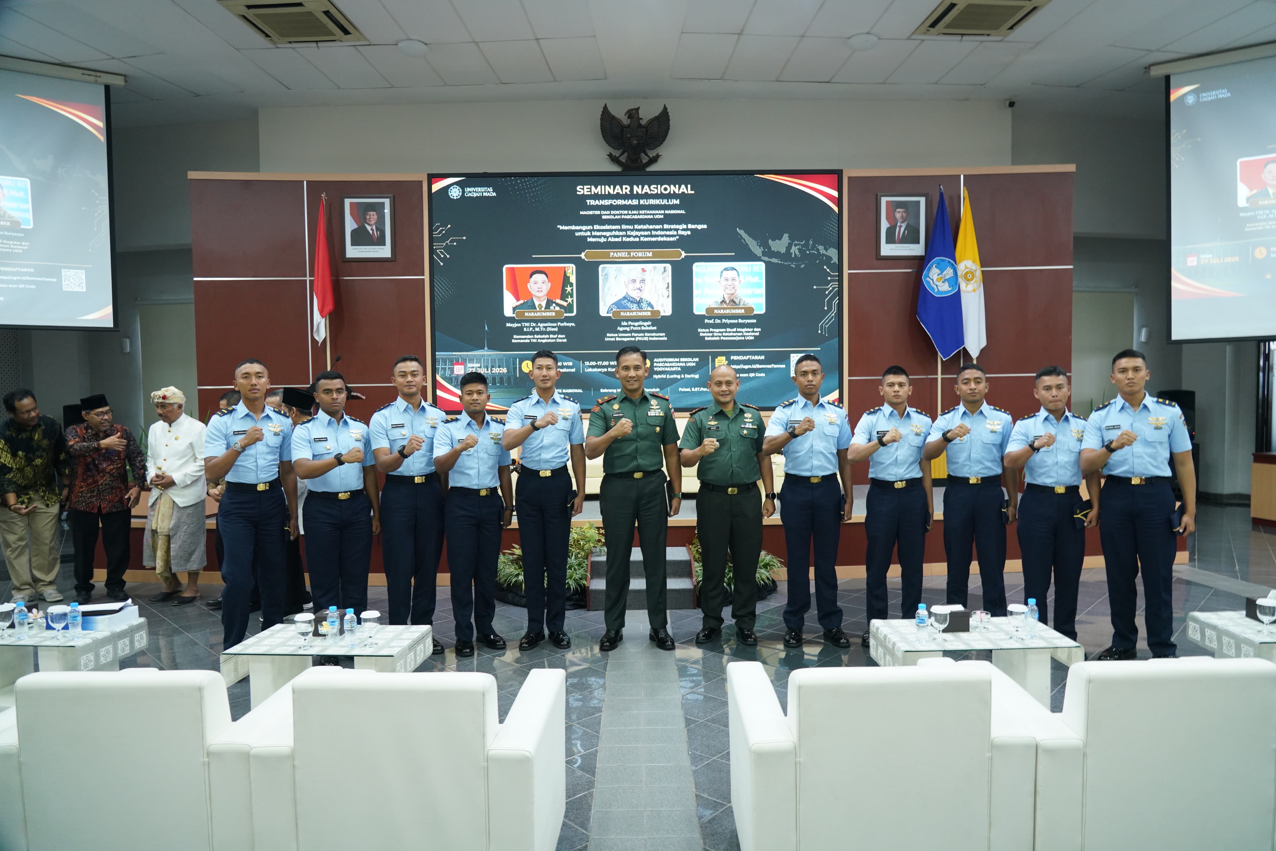 Dandim Sleman Dampingi Danrem 072/Pamungkas Seminar di UGM