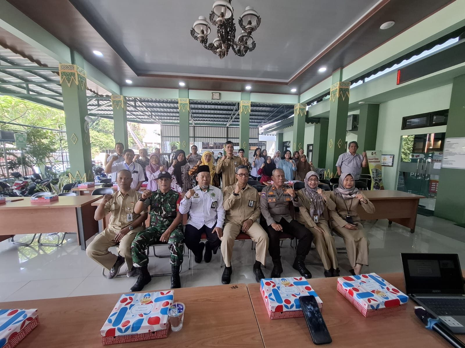 Sinergi Forkompimtren Perkuat Integrasi Layanan Kesehatan, Koramil 12/Gondomanan Hadiri Pembinaan Tata Kelola UPKD/K