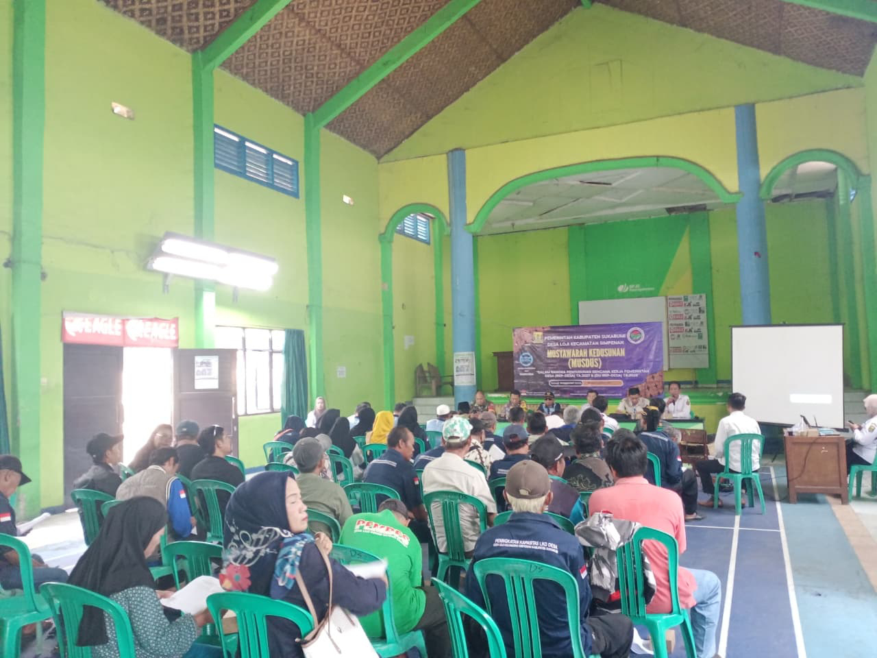 Babinsa Koramil 2202/Palabuhanratu Hadiri Musdes di Desa Loji