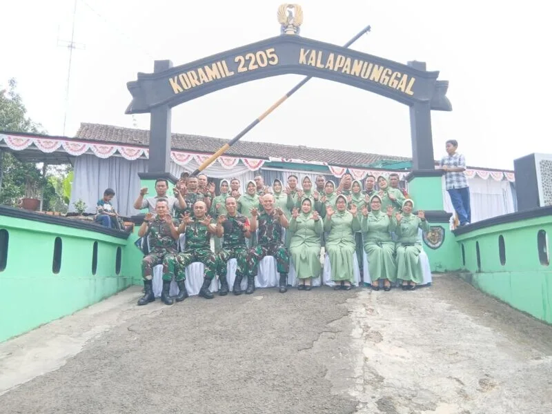 Kunjungan Kerja di Koramil 2205/Kalapanunggal, Dandim 0622/Kab. Sukabumi Tekankan Disiplin, Kesehatan, dan Keharmonisan Keluarga