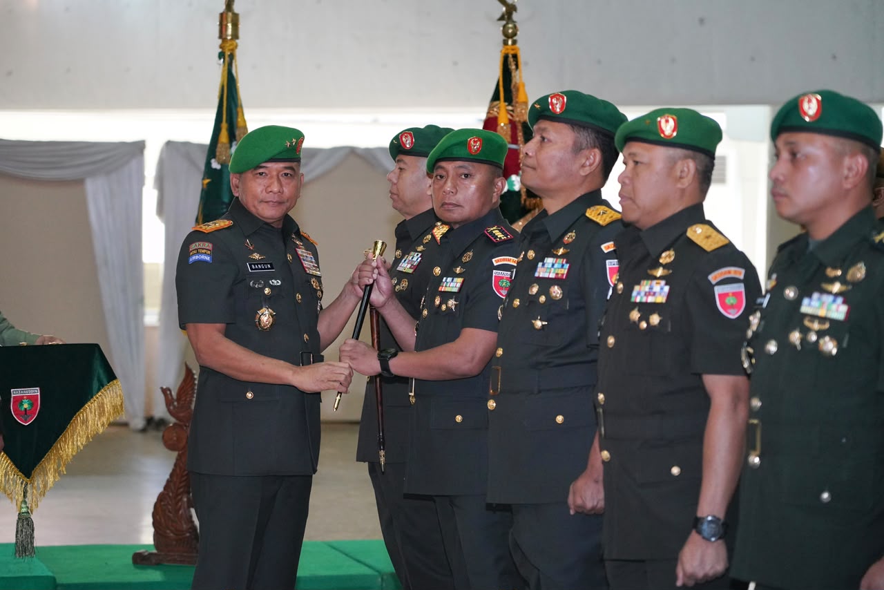Pimpin Sertijab 9 Jabatan Strategis, Pangdam Hasanuddin Kobarkan Semangat Petarung: Buat Karya Hebat!