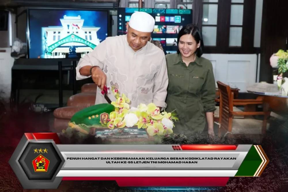 Penuh Hangat dan Kebersamaan, Keluarga Besar Kodiklatad Rayakan Ultah ke-55 Letjen TNI Mohamad Hasan